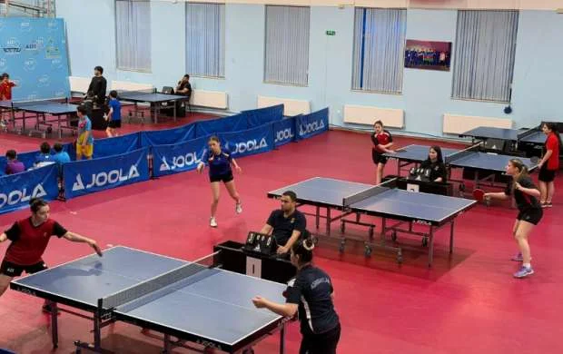 Stolüstü tennis üzrə Azərbaycan birinciliyinə start verildi 