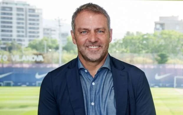 Hans-Diter Flik gələcək karyerası ilə bağlı verdiyi qərarı açıqladı 
