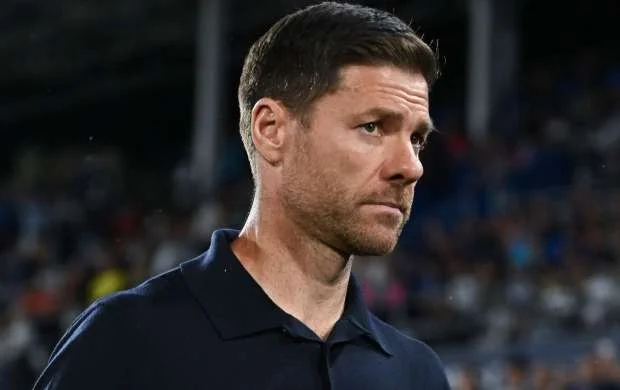"Titullar uğrunda mübarizə aparmağa qadir komanda qurmaq istəyirik" - Xabi Alonso 
