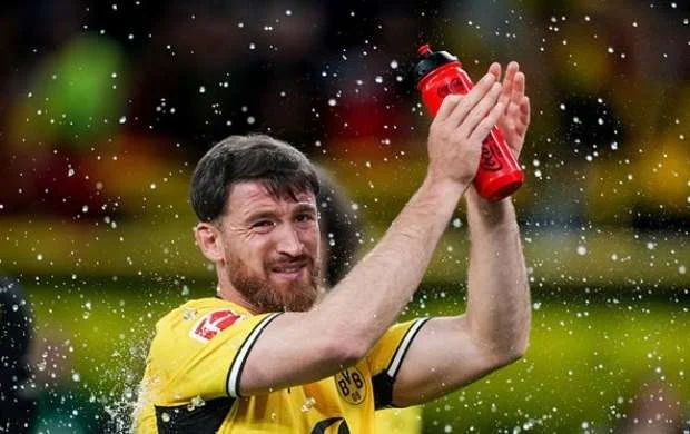 Almaniya nəhəngi türk futbolçu ilə bağlı qərarını verdi 