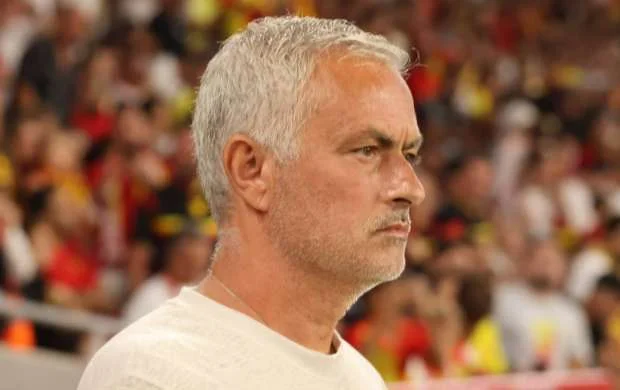 Mourinyu "Real" rəhbərliyindən bu futbolçunu satmağı tələb etdi 