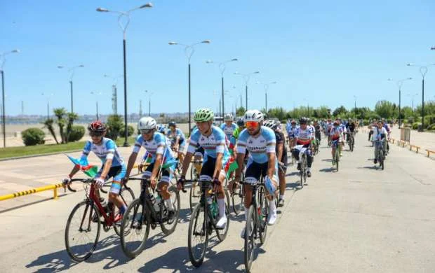 Bakıda Ümumdünya Velosiped Gününə həsr olunmuş veloyürüş keçirildi 