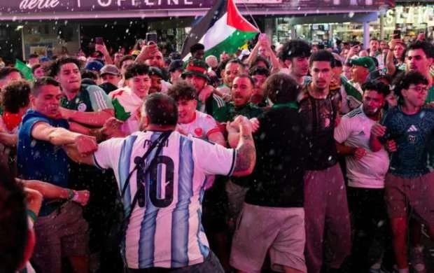 Argentina və Əlcəzair millilərinin fanatları Nyu Yorkda əlbəyaxa oldular 