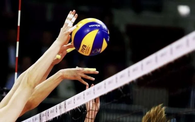 “Gəncə” üç voleybolçu ilə vidalaşıb 