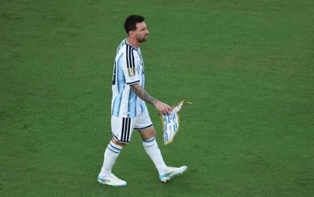 Messi dünya çempionatına het-triklə başladı 