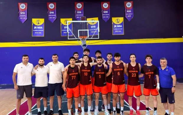 Azəbaycan yığması Gürcüstanda 2 qələbə qazandı 