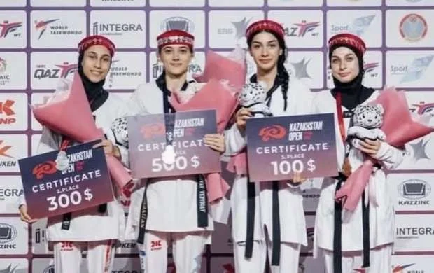 Minayə Əkbərova Qazaxıstanda beynəlxalq turnirdə qızıl medal qazanıb 