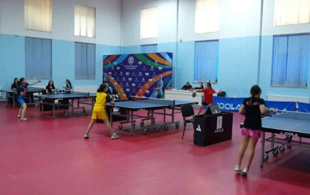 Bakıda stolüstü tennis üzrə respublika birinciliyinə start verildi 