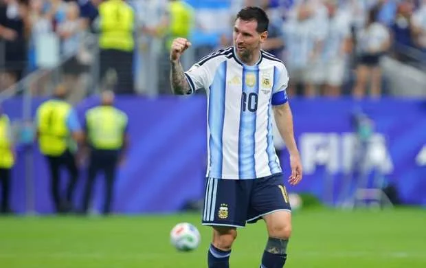 Messi tarixi rekordu yenilədi 