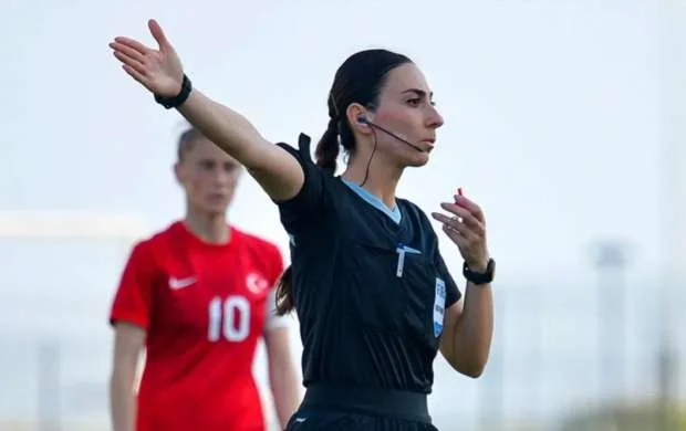 Fəridə Lütfəliyeva ÇL matçını idarə edəcək 