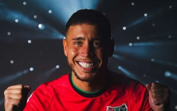 Emre Mor bu klubla anlaşdı 