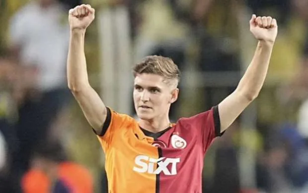 "Qalatasaray" onunla yollarını ayırır 