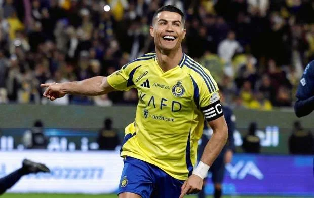 Ronaldu Səudiyyə Ərəbıstanında nə qədər qazanıb? 