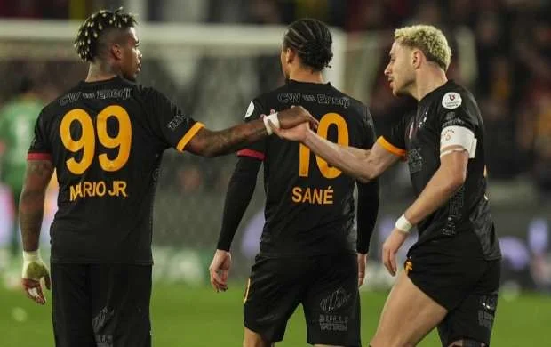 "Qalatasaray" müqaviləsini yenilədiyi oyunçunu sata bilər 