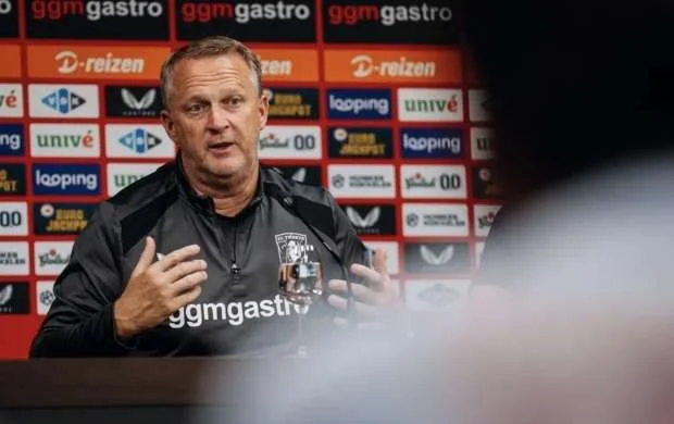 "Bəzi futbolçularımız öz səviyyələrindən aşağı oynadılar" - "Tvente"nin baş məşqçisi 