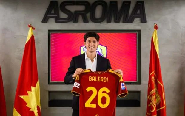"Roma" yeni müdafiəçi ilə anlaşdı 