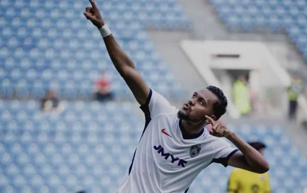 "Qarabağ"dan ayrıldı, ilk matçında fərqləndi 