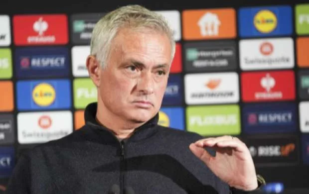 Mourinyu "Real Madrid"dəki ilk məğlubiyyətini şərh etdi - "Qələbəyə layiq olmaq xal qazandırmır" 