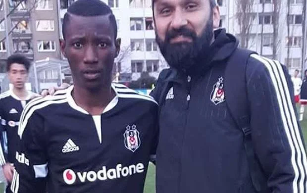 "Beşiktaş"ın sabiq futbolçusu Azərbaycan klubuna keçir 