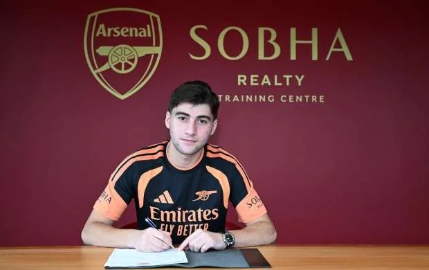 "Arsenal" gənc gürcü ilə anlaşdı 