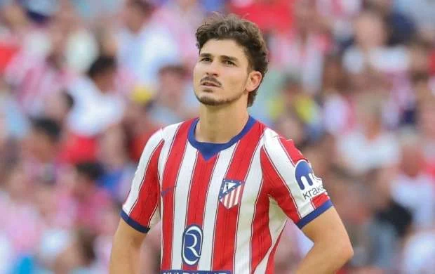 "Barselona" Xulian Alvares transferi üçün iki ulduzunu gözə çıxardı 