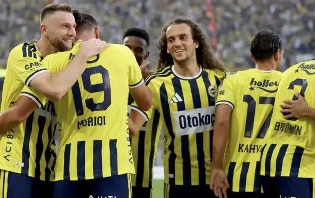 "Fənərbağça"dan tarixi rekord 