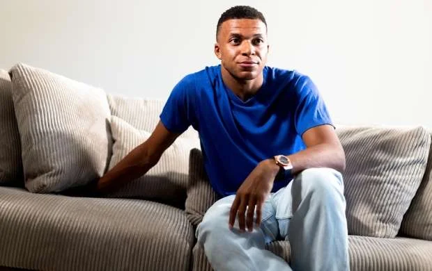 "Anam ora getməyimi istəyirdi" - Kilian Mbappe 