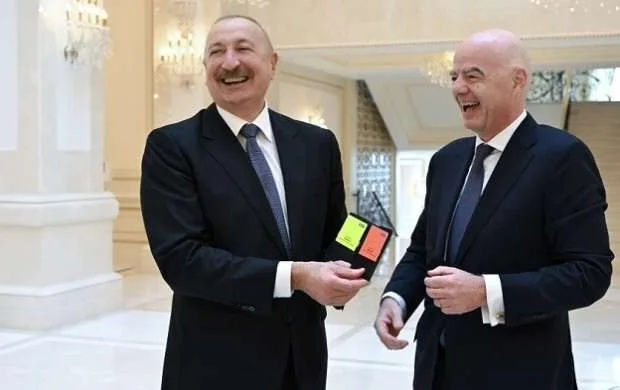 İlham Əliyev FİFA prezidentini qəbul etdi 