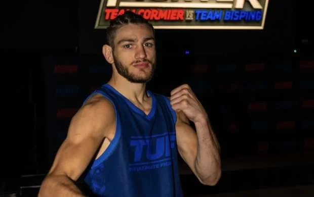 UFC: Azərbaycanlı döyüşçü debüt matçında diskvalifikasiya olundu 